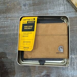 NWT - Carhartt Saddle Leather Bifold Wallet